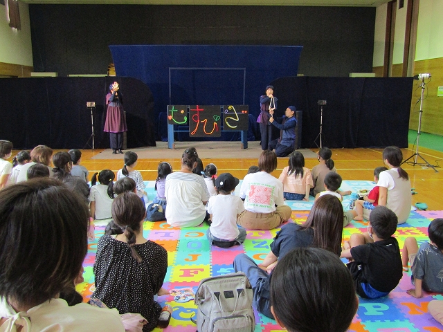 【付知地区社協】親子劇場を開催しました。