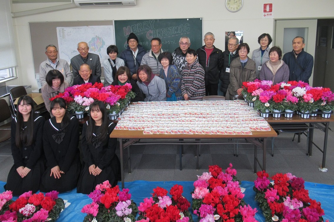 【西地区社協】ひとり暮らし高齢者見守り訪問～中津商業高校生とのコラボ活動～