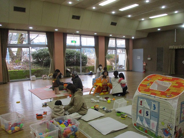 ふくおか　子育てサロン「てくてく」